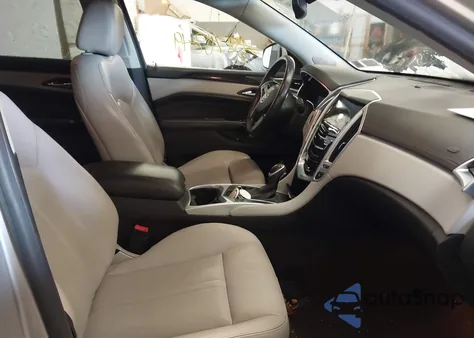 2016 Cadillac Srx Luxury Collection z USA, uszkodzony, nr VIN 3GYFNEE35GS507937